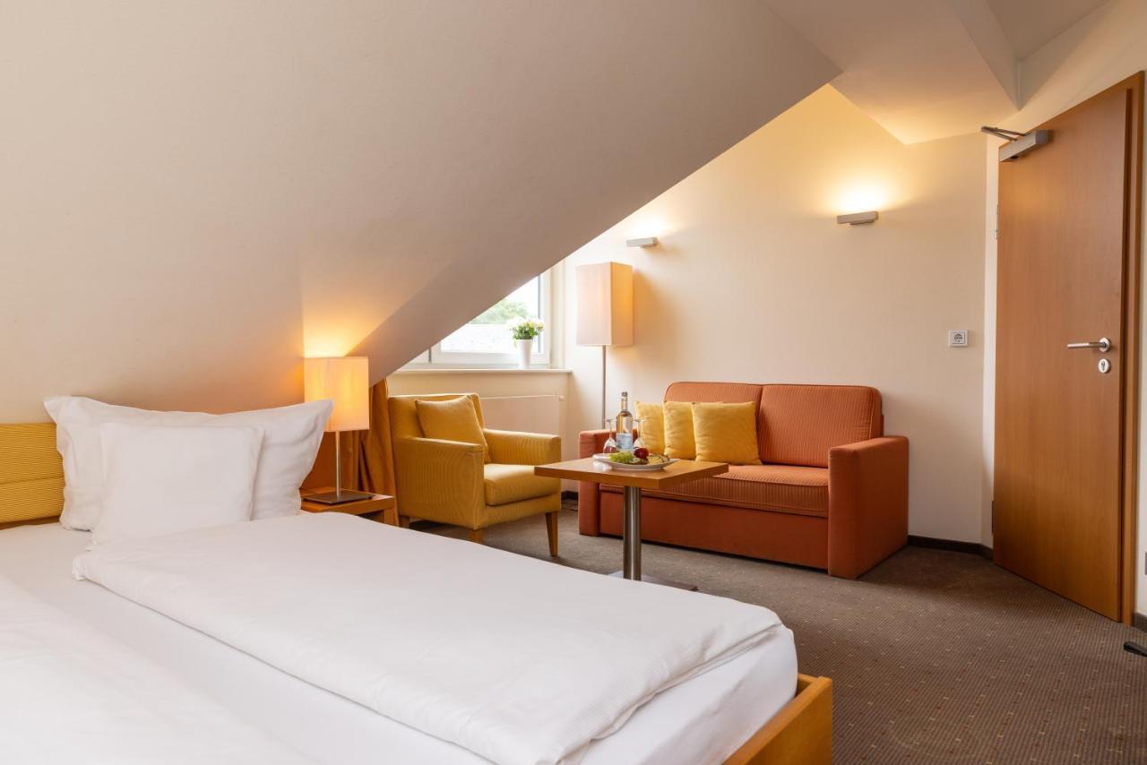 EWERTS Hotel Netphen Buitenkant foto